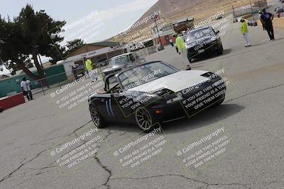 media/Jun-01-2025-CalClub SCCA (Sun) [[eae223c5dd]]/Around pit/